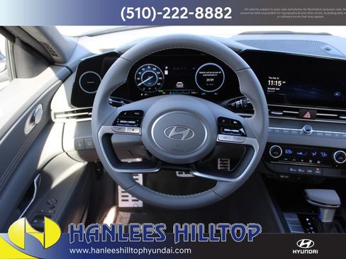 New 2025 Hyundai Elantra SEL image 15
