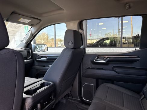 Used 2022 Chevrolet Silverado 1500 RST image 36