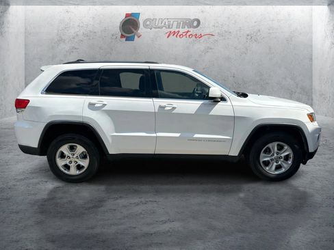 Used 2016 Jeep Grand Cherokee Laredo w/ Quick Order Package 23E AWD/4WD image 7