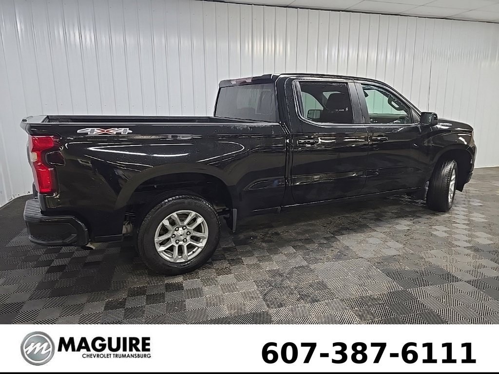 Used 2023 Chevrolet Silverado 1500 RST AWD/4WD image 3