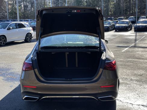 New 2026 Mercedes-Benz E 350 4MATIC Sedan image 8