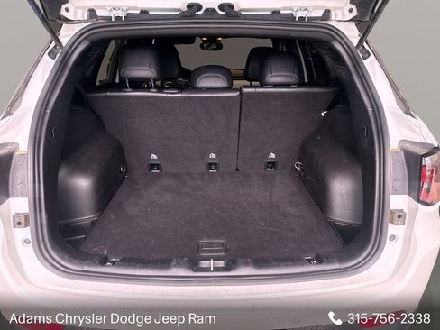 Used 2025 Jeep Compass Limited AWD/4WD image 8