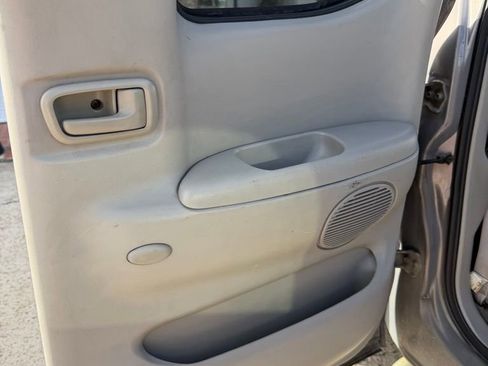 Used 2000 Toyota Tundra SR5 image 20