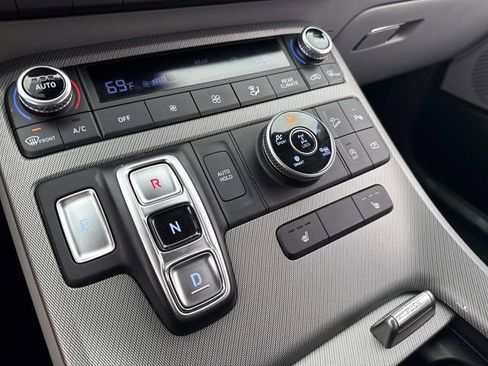 Used 2024 Hyundai Palisade SEL image 31