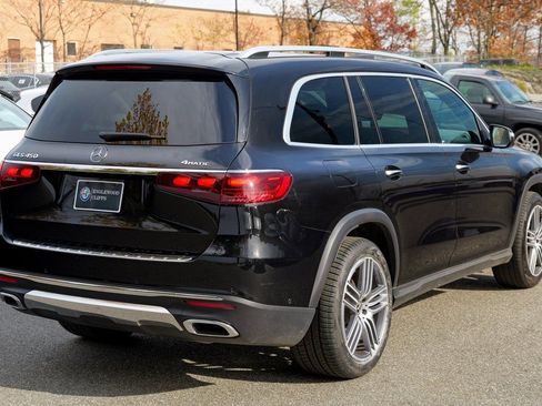Used 2025 Mercedes-Benz GLS 450 4MATIC image 7