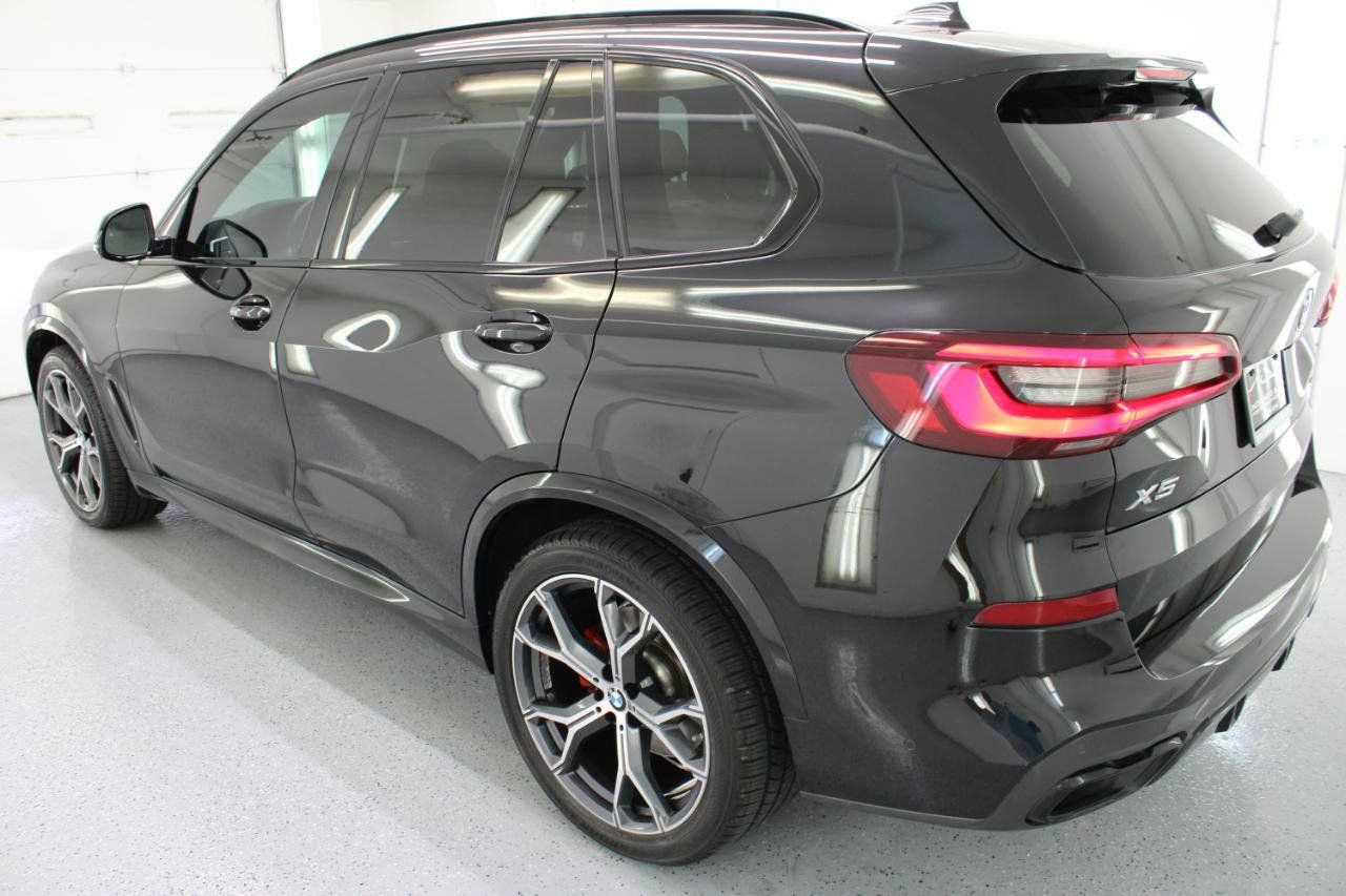 Used 2022 BMW X5 xDrive40i w/ M Sport Package AWD/4WD image 6