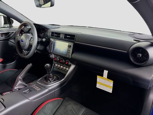 Certified 2025 Subaru BRZ Limited RWD image 30