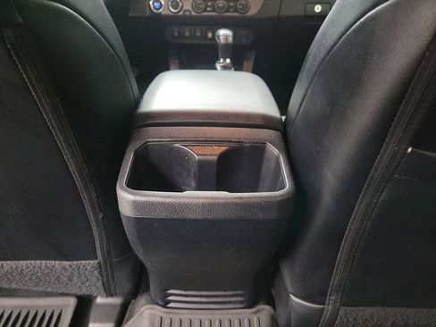 Used 2021 Toyota Tacoma TRD Off-Road image 22