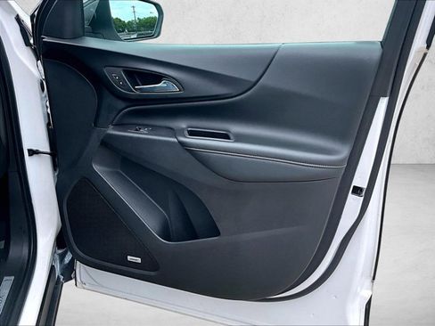 Used 2021 Chevrolet Equinox Premier FWD image 19