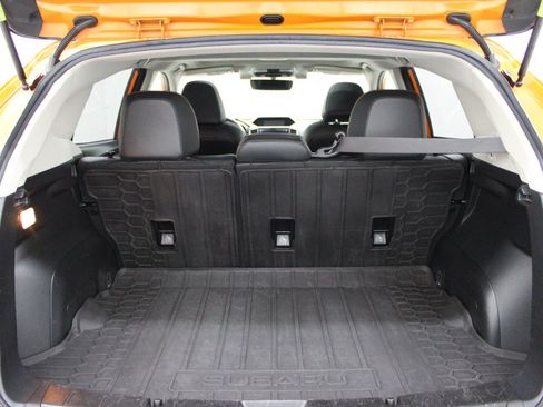 Used 2018 Subaru Crosstrek 2.0i Limited AWD/4WD image 9