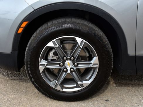 Used 2023 Chevrolet Blazer LT AWD/4WD image 6