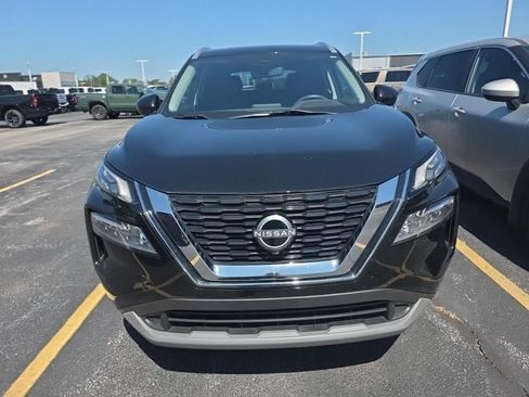 Certified 2023 Nissan Rogue SV w/ SV Premium B Package AWD/4WD image 2