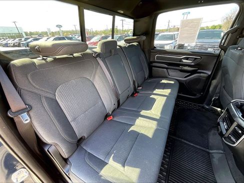Used 2022 RAM 1500 Big Horn AWD/4WD image 15