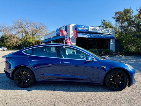 Used 2018 Tesla Model 3 Long Range image 12