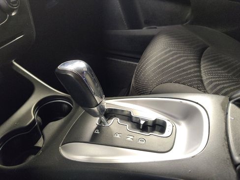 Used 2017 Dodge Journey SE w/ Flexible Seating Group image 26