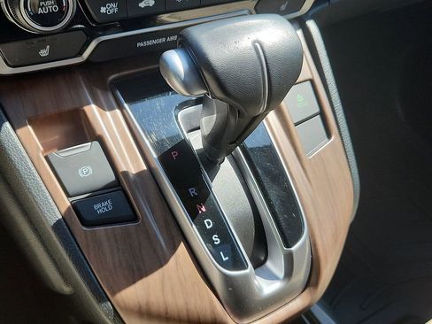 Used 2018 Honda CR-V Touring image 15