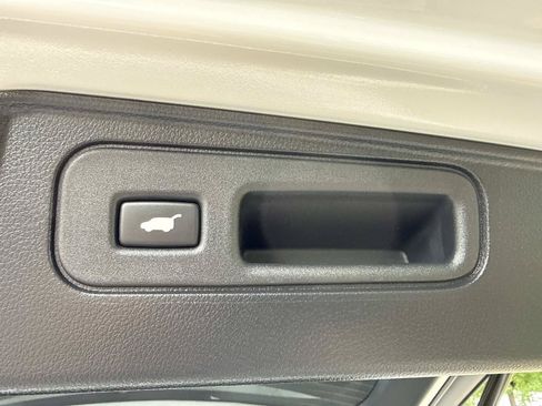 Used 2024 Honda Passport EX-L image 10