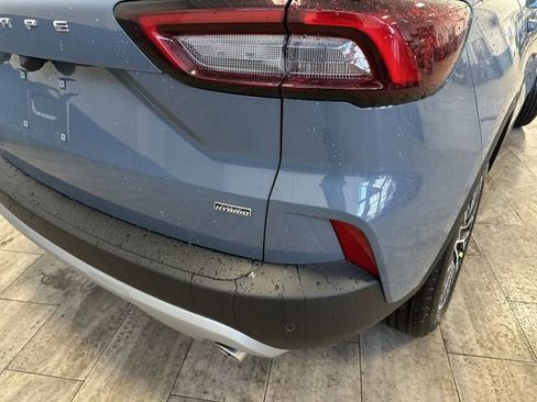 New 2026 Ford Escape SE image 32