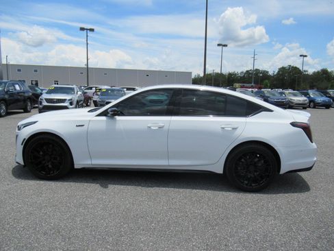 Used 2024 Cadillac CT5 V w/ Platinum Package AWD/4WD image 4