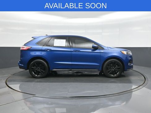 Used 2022 Ford Edge ST-Line AWD/4WD image 8