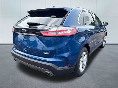 Used 2020 Ford Edge SEL w/ Cold Weather Package AWD/4WD image 4