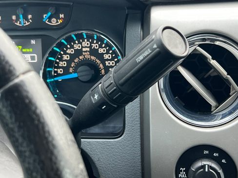 Used 2013 Ford F150 XLT w/ XLT Chrome Pkg image 16