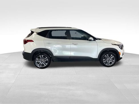 Certified 2023 Kia Seltos S AWD/4WD image 8