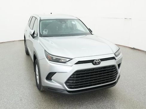 New 2026 Toyota Grand Highlander XLE image 47
