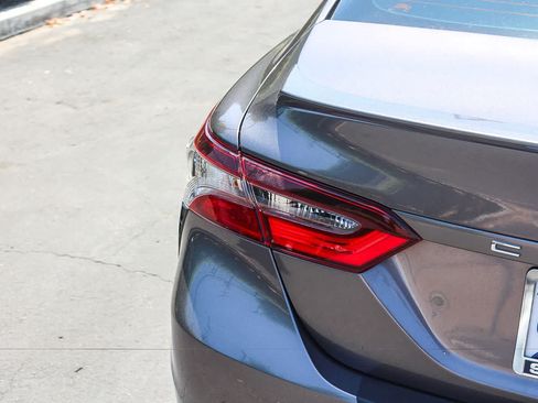Used 2023 Toyota Camry SE w/ Convenience Package FWD image 8