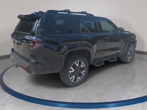 Used 2025 Toyota 4Runner TRD Sport AWD/4WD image 5