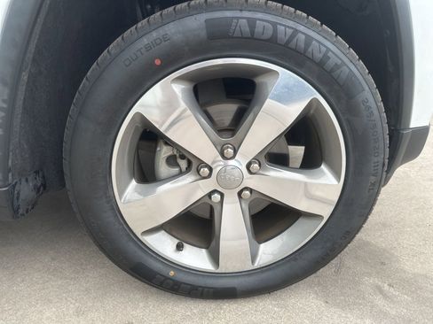 Used 2016 Jeep Grand Cherokee Limited image 7