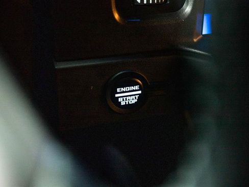 Used 2025 Ford Bronco Big Bend image 17