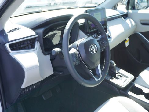 New 2026 Toyota Corolla Cross LE image 19