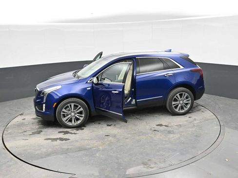 New 2025 Cadillac XT5 Premium Luxury w/ Technology Package image 41