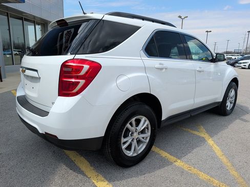 Used 2017 Chevrolet Equinox LT image 7