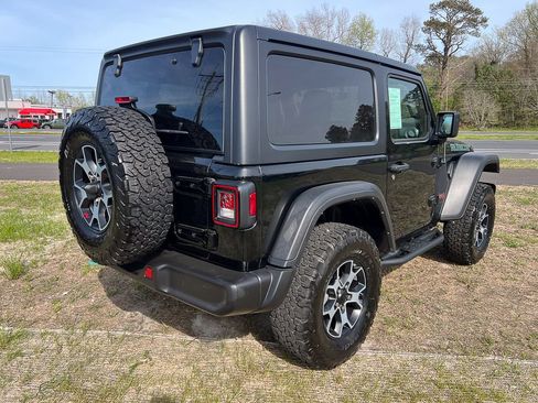Used 2022 Jeep Wrangler Rubicon w/ Cold Weather Group AWD/4WD image 6