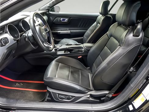 Used 2017 Ford Mustang Premium RWD image 9