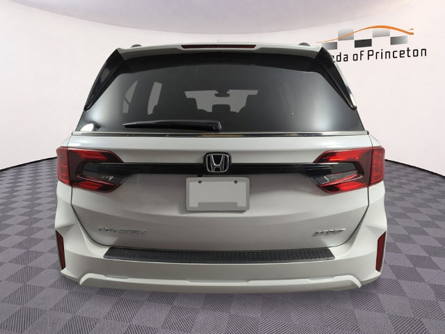 New 2027 Honda Odyssey Sport-L image 3