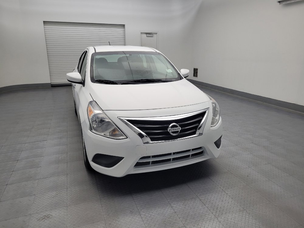 Used 2019 Nissan Versa SV FWD image 14