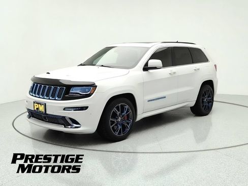 Used 2015 Jeep Grand Cherokee SRT w/ Luxury Group II AWD/4WD image 3