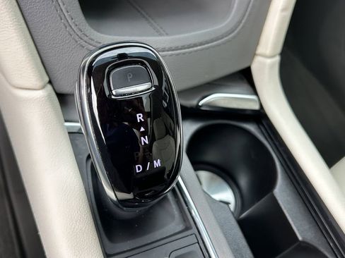 Certified 2023 Cadillac XT6 Premium Luxury w/ Technology Package image 27