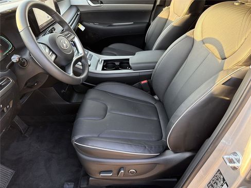 Used 2025 Hyundai Palisade SEL image 6