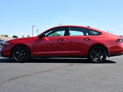 Used 2024 Honda Accord Sport image 4