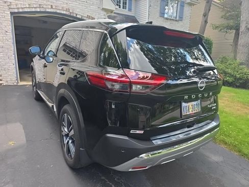 Certified 2023 Nissan Rogue Platinum AWD/4WD image 5