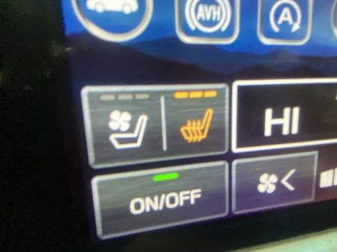 Used 2020 Subaru Outback Touring XT image 24