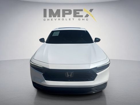 Used 2023 Honda Accord Sport image 8
