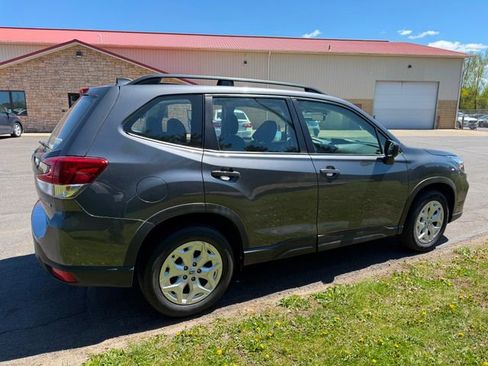 Used 2020 Subaru Forester w/ Alloy Wheel Package AWD/4WD image 4