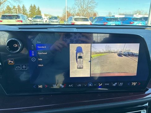 New 2026 Chevrolet Traverse RS image 24