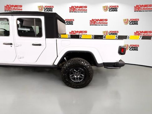 Used 2023 Jeep Gladiator Sport AWD/4WD image 29