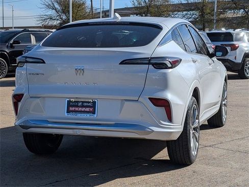 New 2026 Buick Envista Avenir image 4